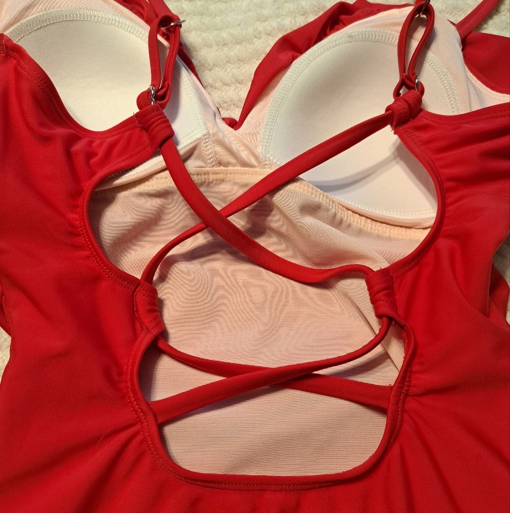 Cupshe Swimsuit (Tall) - Picture 8 of 10